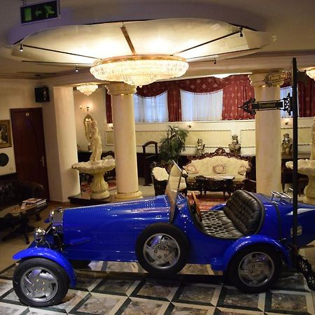Queen'S Astoria Design Hotel Beograd Bagian luar foto