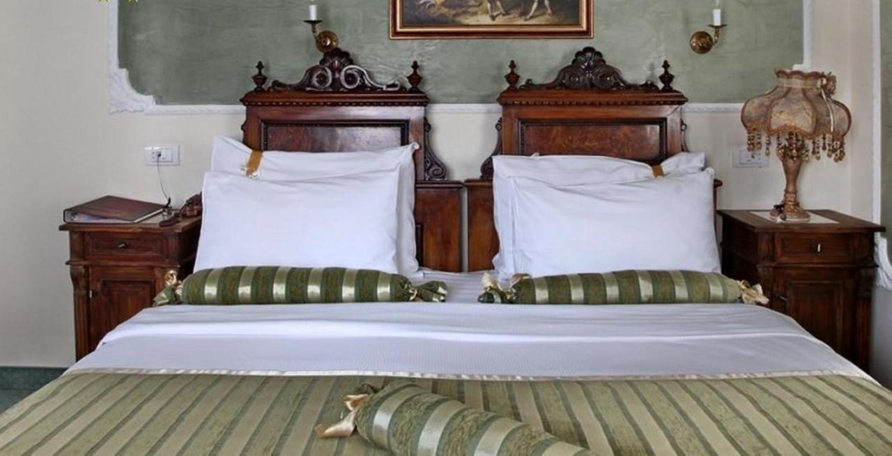 Queen'S Astoria Design Hotel Beograd Bagian luar foto